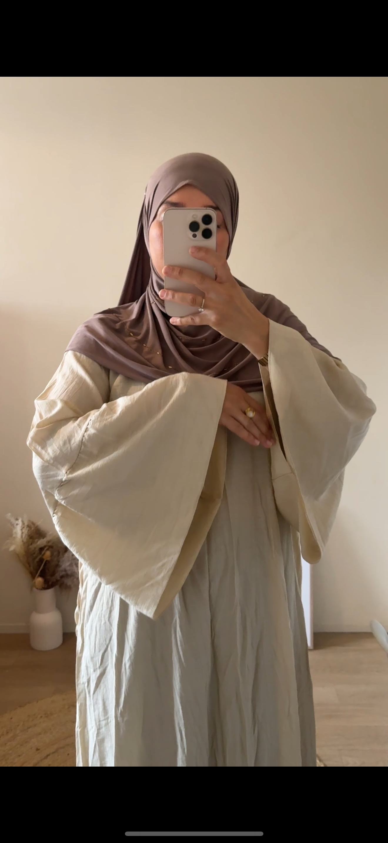 Abaya Sahra