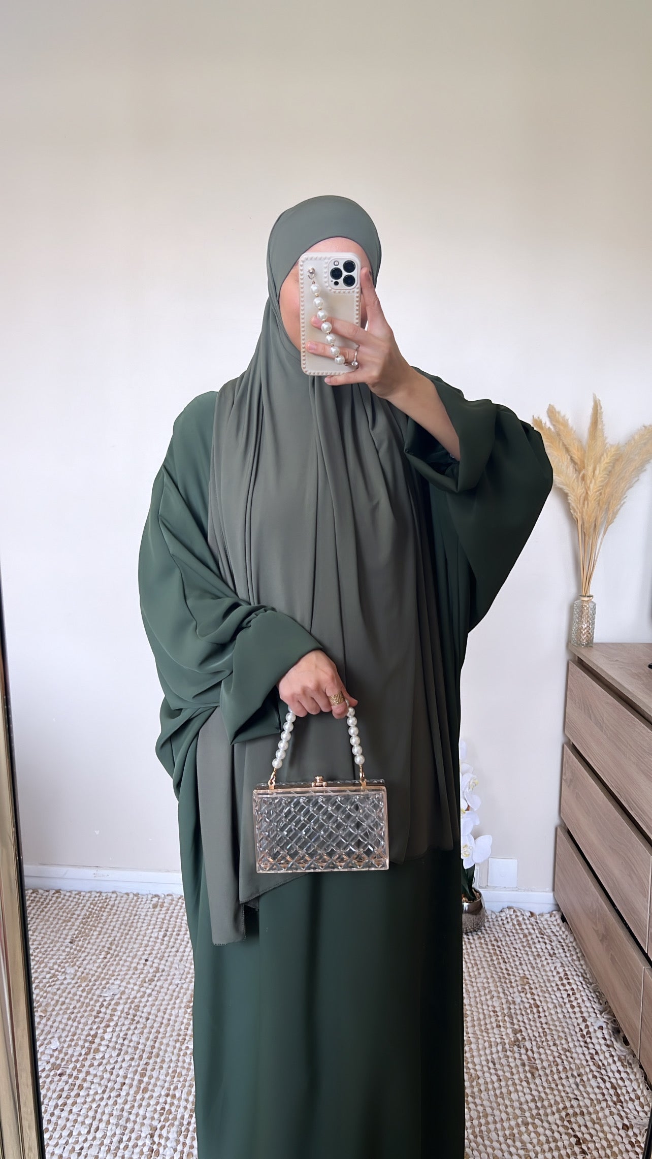 Abaya tulip silk from Medina