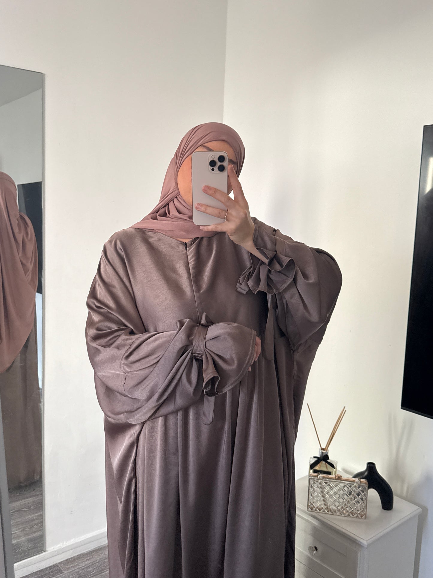 Abaya Esmaralda