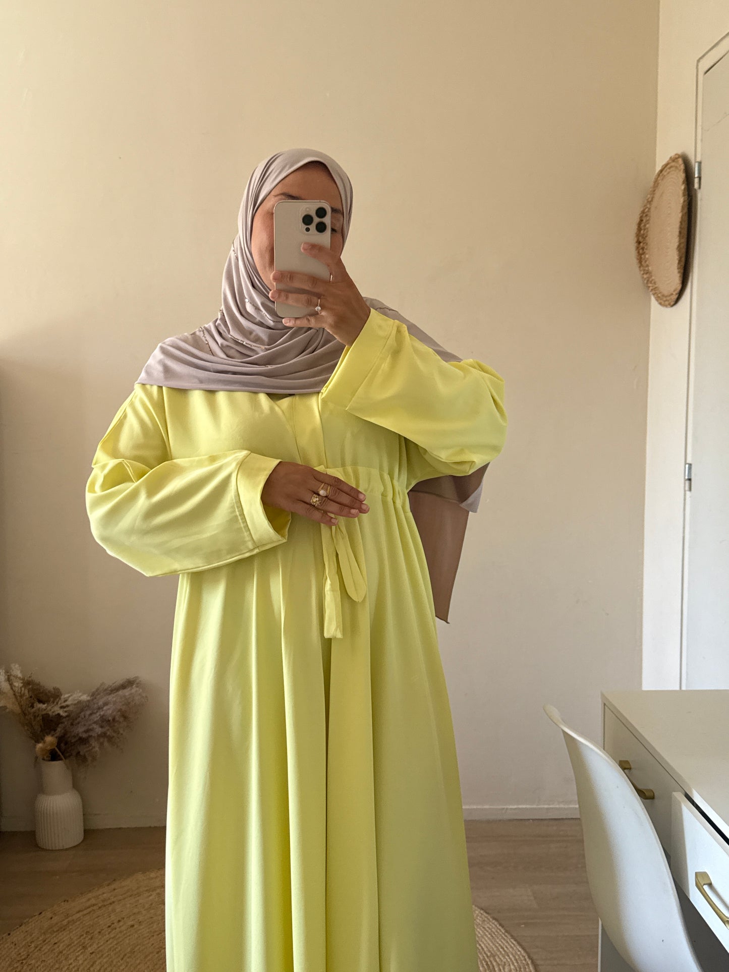 Abaya Flora