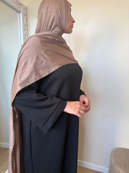 Abaya Pull