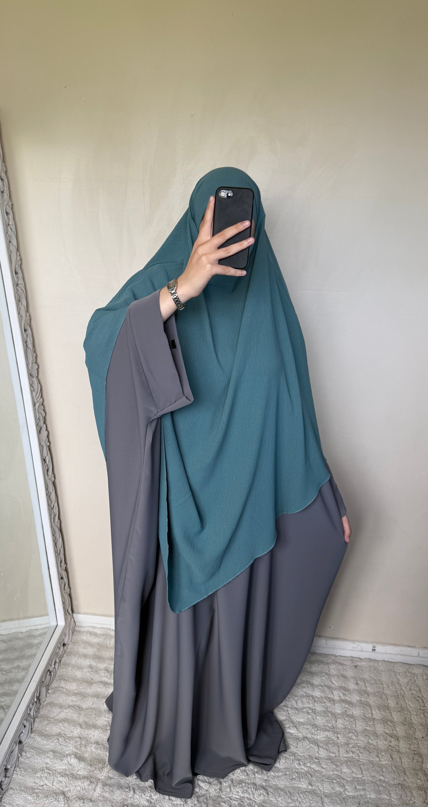 Abaya Yousra