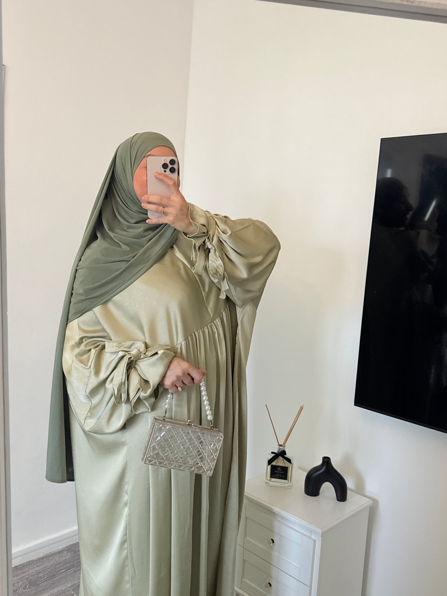 Abaya Esmaralda