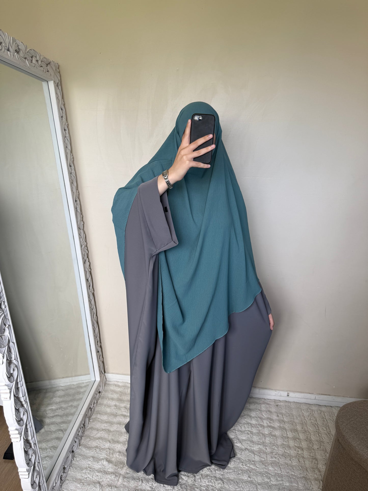 Abaya Yousra